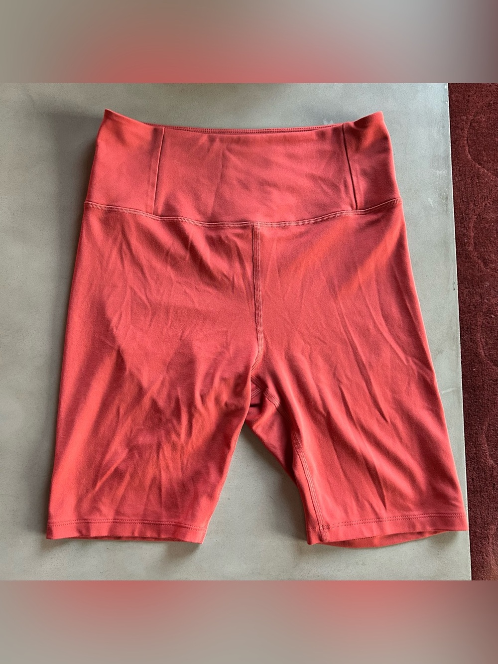 Girlfriend Collective Bike Shorts in Rust Red, sz L